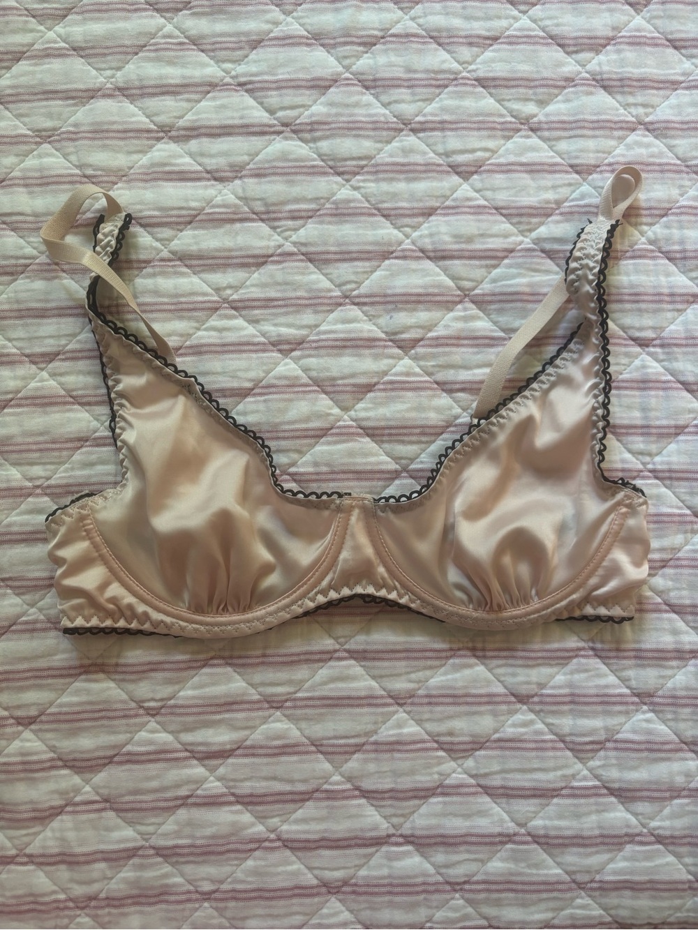 Satin Unlined Underwire Bra in Blush with Black Trim